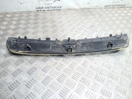 Opel Astra G Etupuskurin ylempi jäähdytinsäleikkö 90588120