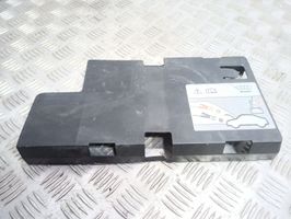 Audi A6 S6 C6 4F Couvercle de boîtier de batterie 4F0915429