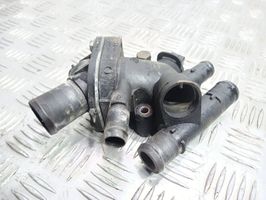 Volvo S40, V40 Termostats / termostata korpuss 8200065390