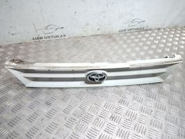 Toyota Corolla E100 Grille calandre supérieure de pare-chocs avant 531011A030