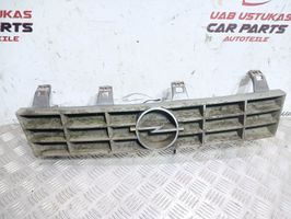 Opel Rekord E2 Grille calandre supérieure de pare-chocs avant 90192210