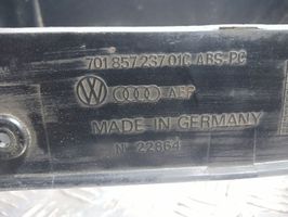 Volkswagen Multivan T4 Kojelaudan kehys 70185723701C