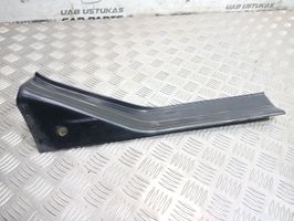 BMW 3 E36 Takaoven kynnyksen suojalista 8119264