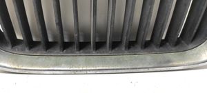 BMW 3 E36 Front bumper upper radiator grill 8122237