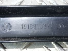 Audi 80 90 B3 Rivestimento del binario sedile anteriore del conducente 191881087