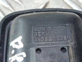 Audi 100 200 5000 C3 Altro elemento di rivestimento della portiera anteriore 443837235A