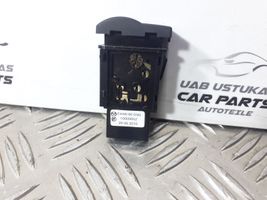 Mazda CX-7 Autres commutateurs / boutons / leviers EH6666RV0