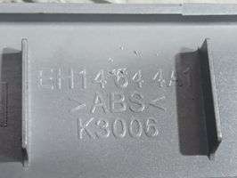 Mazda CX-7 Garniture de panneau console centrale EH14644A1
