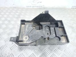 Mazda CX-7 Boîte de batterie EH6456041