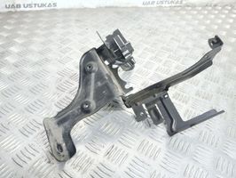 Audi A4 S4 B7 8E 8H Supporto pompa ABS 8E0614119