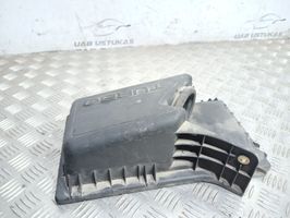 Volvo S70  V70  V70 XC Air filter box cover 9161886