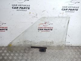 Ford Granada Vitre de fenêtre porte avant (4 portes) 