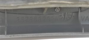 Volkswagen PASSAT B3 Pavarų perjungimo svirties apdaila (plastikinė) 357863209A