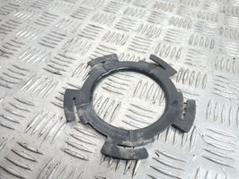 Chevrolet Captiva In tank fuel pump screw locking ring/nut 