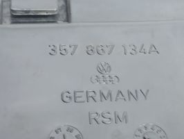 Volkswagen PASSAT B3 Etuoven verhoilu 357867134A