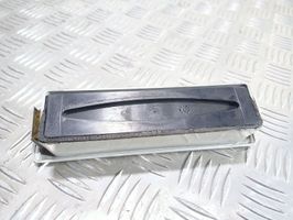 Ford Galaxy Katon tuuletussuuttimen ritilä 703820963