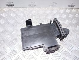 Mazda RX8 Другая деталь отсека двигателя 