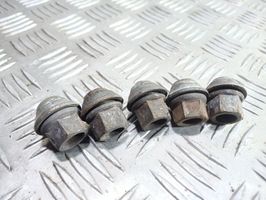 Ford Kuga I Nuts/bolts 