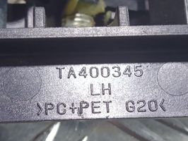 Mitsubishi Lancer VIII Kabel / uchwyt tylnego siedzenia TA400345