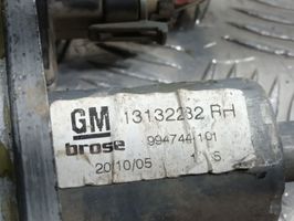 Opel Zafira B Mécanisme lève-vitre de porte arrière avec moteur 13132232