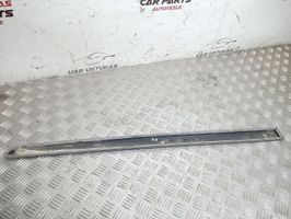 Opel Zafira B Front door trim (molding) 13137773