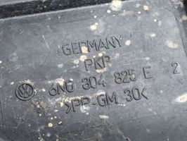 Volkswagen Polo III 6N 6N2 6NF Boîte de batterie 6N0804825E