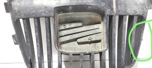 Seat Cordoba (6K) Front bumper upper radiator grill 6K0853654D