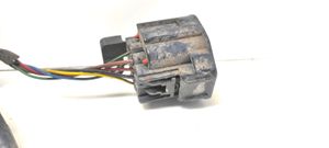 Land Rover Discovery 3 - LR3 Cableado del sensor de aparcamiento (PDC) YMQ501640