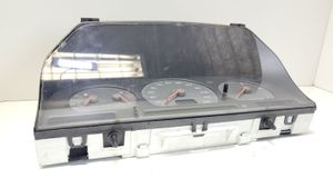 Volvo S70  V70  V70 XC Speedometer (instrument cluster) 9168144