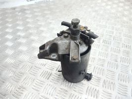 Volvo S70  V70  V70 XC Staffa/supporto di montaggio del filtro carburante 074127445A