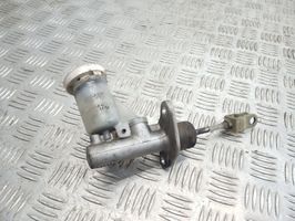 Mitsubishi Carisma Główny cylinder sprzęgła 