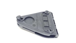 Volkswagen PASSAT B5.5 Staffa supporto del triangolo d’emergenza 3B5860285B