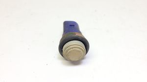 Volkswagen PASSAT B5.5 Sonde de température de liquide de refroidissement 8D0959481D