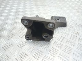 Land Rover Discovery 3 - LR3 Soporte de montaje del motor (Usadas) KKU500590