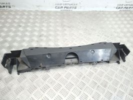 Land Rover Discovery 3 - LR3 Altra parte del vano motore 580600013