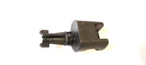 Opel Astra J Staffa di montaggio del radiatore 13288059