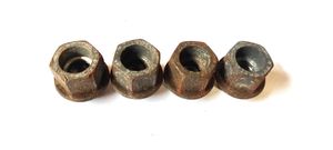 Opel Astra J Nuts/bolts 