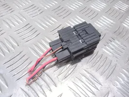 BMW 1 E82 E88 Other relay 6939890