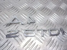 Audi A4 S4 B6 8E 8H Logo, emblème de fabricant 