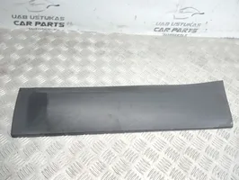 Nissan Qashqai+2 Rear door trim (molding) 82871BR11A