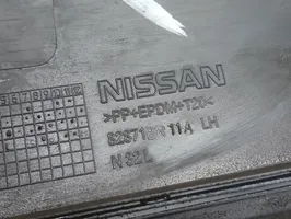 Nissan Qashqai+2 Rear door trim (molding) 82871BR11A
