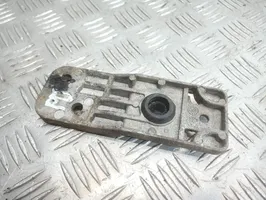 Opel Astra J Staffa di montaggio del radiatore 13300488