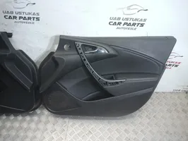 Opel Astra J Set di rivestimento sedili e portiere 