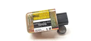 Toyota Corolla Verso E121 Capteur de collision / impact de déploiement d'airbag 8983013010