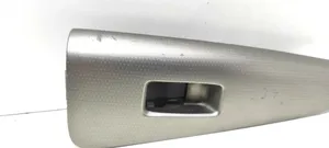 Toyota Corolla Verso E121 Kita galinių durų apdailos detalė 