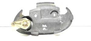 Opel Meriva A Front door lock (next to the handle) 