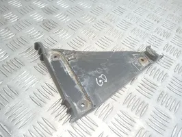 Audi A4 S4 B5 8D Soporte de montaje del parachoques trasero 8D0807484