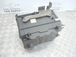 Mazda 3 I Support boîte de batterie BP4K56040