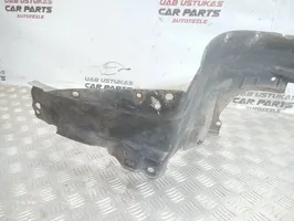 Mazda 626 Rivestimento paraspruzzi passaruota anteriore 