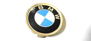BMW 3 E46 Заводская крышка (крышки) от центрального отверстия колеса 1095361